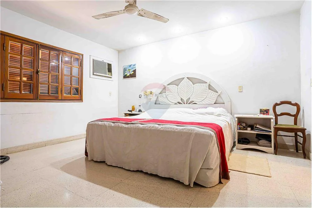 Casa - Venta - Paraguay Asunción Los Laureles — foto 2