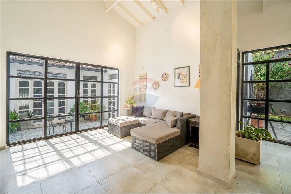 Casa - Venta - Paraguay Asunción Nazareth — foto 2