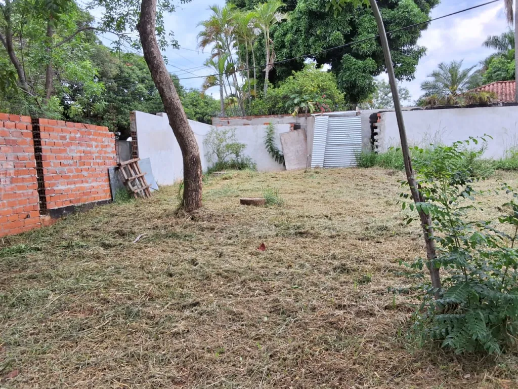 VENDO TERRENO LUQUE - LOMA MERLO!! — foto 3