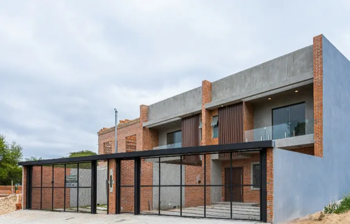 En VENTA Dúplex estilo Moderno a estrenar Lambare zona Yacht — foto 2