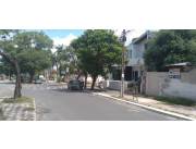 Amplio terreno sobre la Avenida Carlos Antonio Lopez - Sajonia