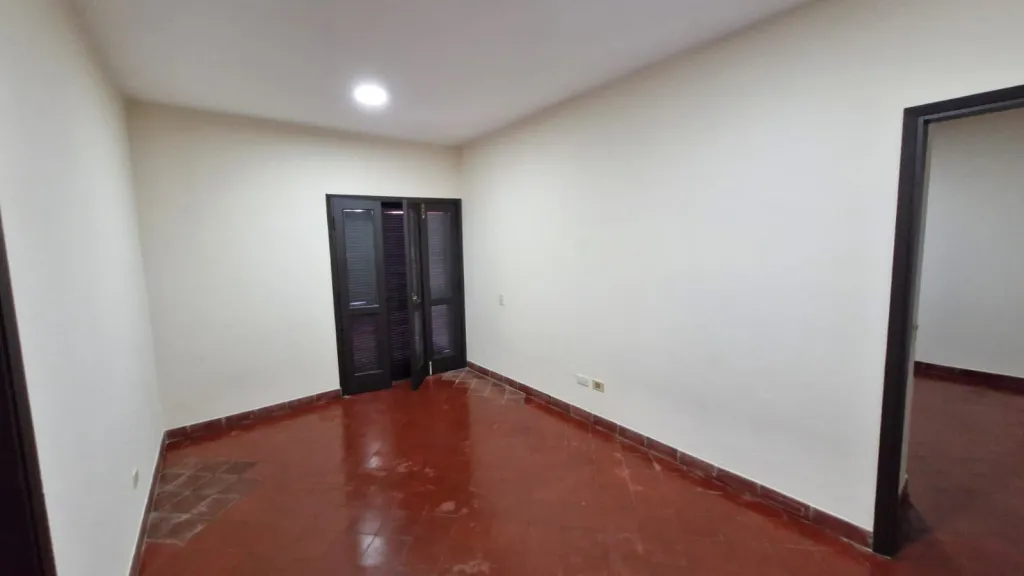 Alquilo Departamento en Felix Bogado e7ma. y 8va. — foto 2