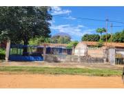 CHALET EN LUQUE - VENTA
