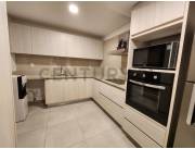 Departamento semiamoblado en venta en Urban Carmelitas