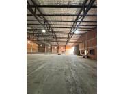MR. ALONSO: 1.000 M2, IMPECABLE DEPOSITO EMPRESARIAL / LOGÍSTICO + OFICINA + MANIOBRA DE V