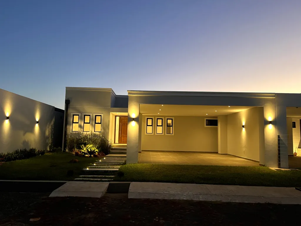 EN VENTA RESIDENCIA EN SURUBII — foto 2