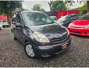 Toyota Funcargo Año 2003 Color Negro