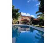 ALQUILO CASA EN LUQUE VILLA ADELA CONMEBOL COD 5595