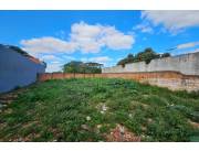VENDO TERRENO EN FERNANDO DE LA MORA Z/ SUR!!