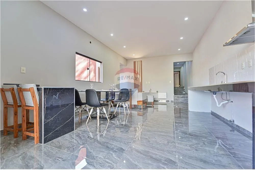 VENDO DÚPLEX A ESTRENAR EN VILLA ELISA!! — foto 2