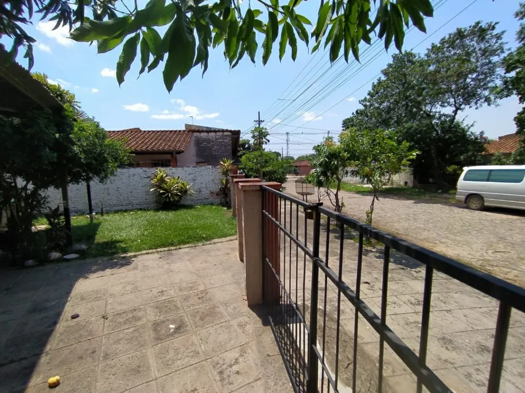 Casa en Venta – Barrio Ytay, Asunción — foto 2