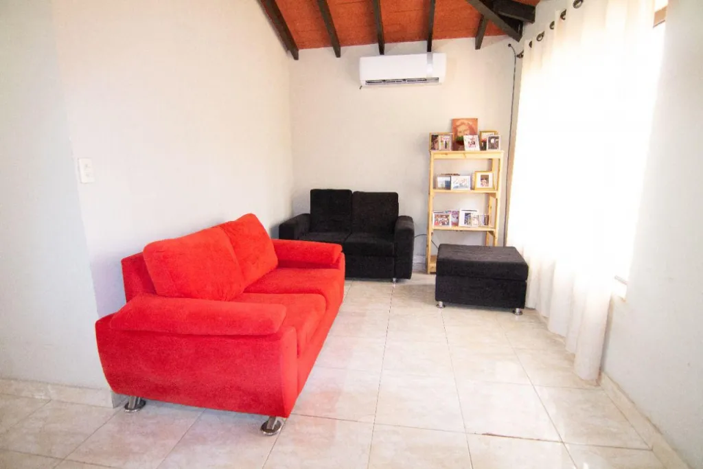 VENDO CASA EN ASUNCION LOMA PYTA COD 5494 — photo 3