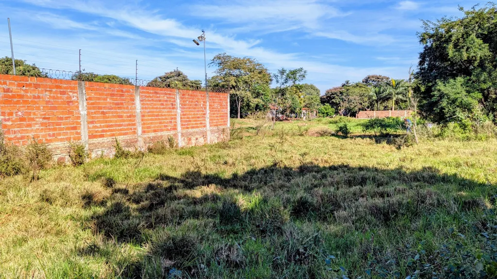 VENDO TERRENO EN MORA KUE - LUQUE — foto 2