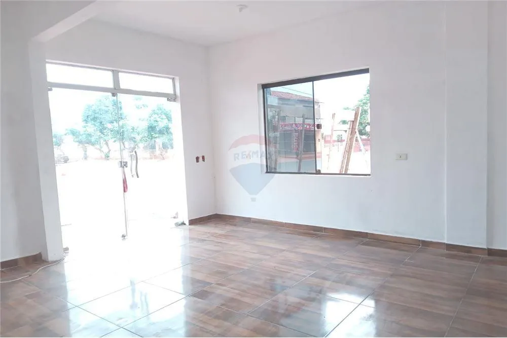 ALQUILER DE SALÓN COMERCIAL — foto 3