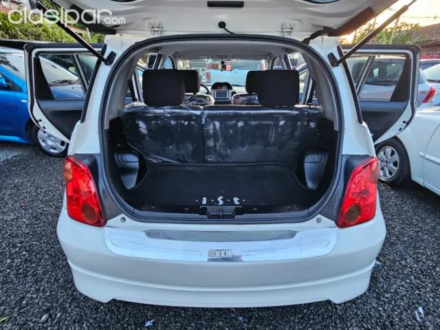 Toyota Ist 2004 — foto 8