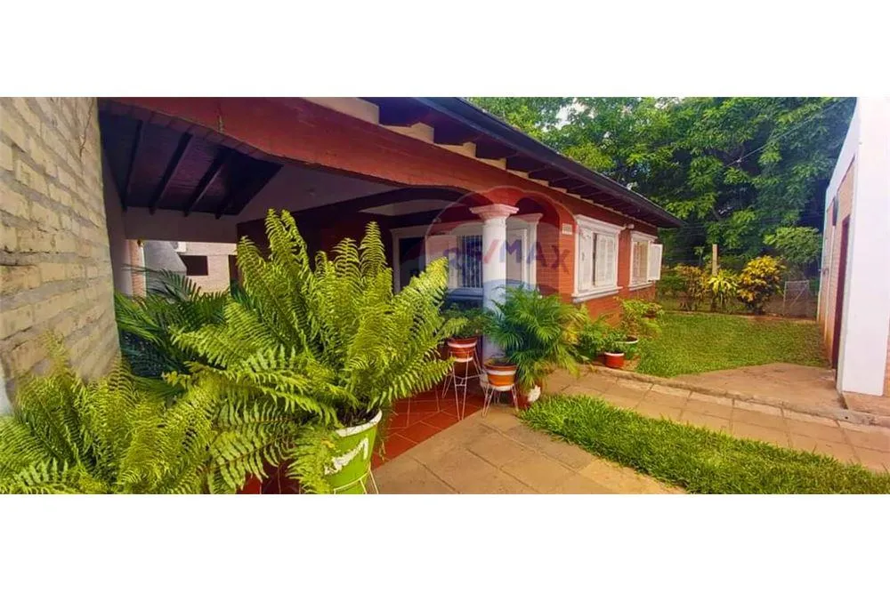VENDO CASA AMOBLADA EN LUQUE — foto 3