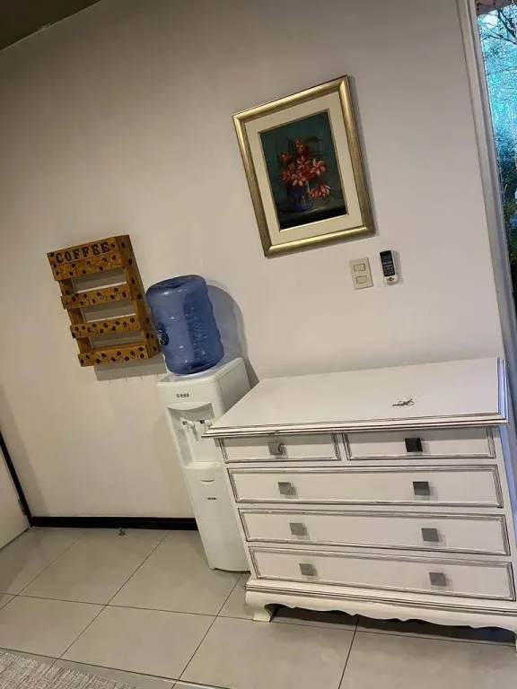 ALQUILO DEPARTAMENTO AMOBLADO EDIFICIO EL MANGAL LAS LOMAS — foto 3