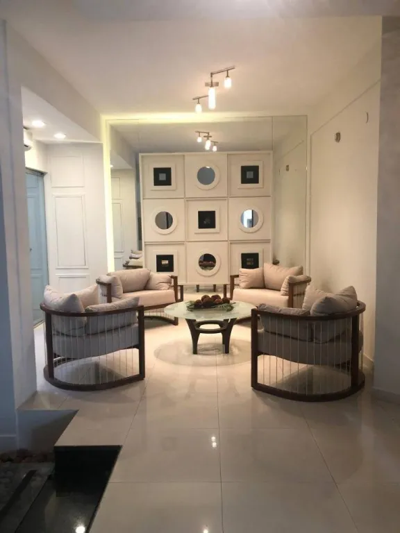 ALQUILO CASA AMOBLADA DE 4 HABITACIONES EN BARRIO RECOLETA ZONA SHOPPING MARISCAL — foto 2