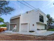 HERMOSO DUPLEX EN LAMBARE BARRIO MBACHIO
