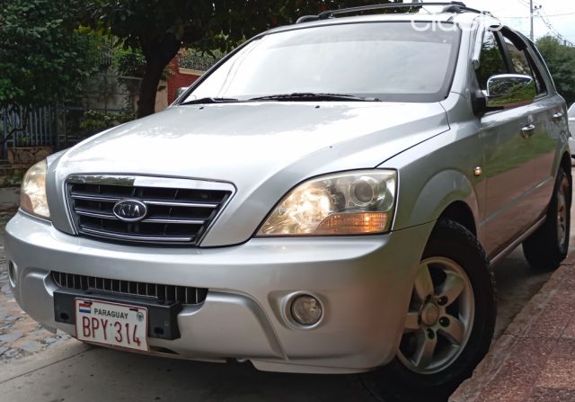 Intercambios de Autos - VENDO KIA SORENTO AÑO 2008 DIESEL AUTOM A.A INTERIOR CUERO LLANTAS DEPORTIVAS ÚNICO DUEÑO!