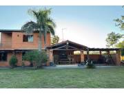 VENTA DE CASA EN BARRIO CERRADO YTORORO