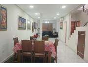 CASA EN VENTA EN LUQUE 5 DORMITORIOS