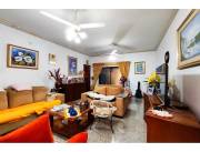Residencia - Venta - Paraguay Asunción Mburucuyá
