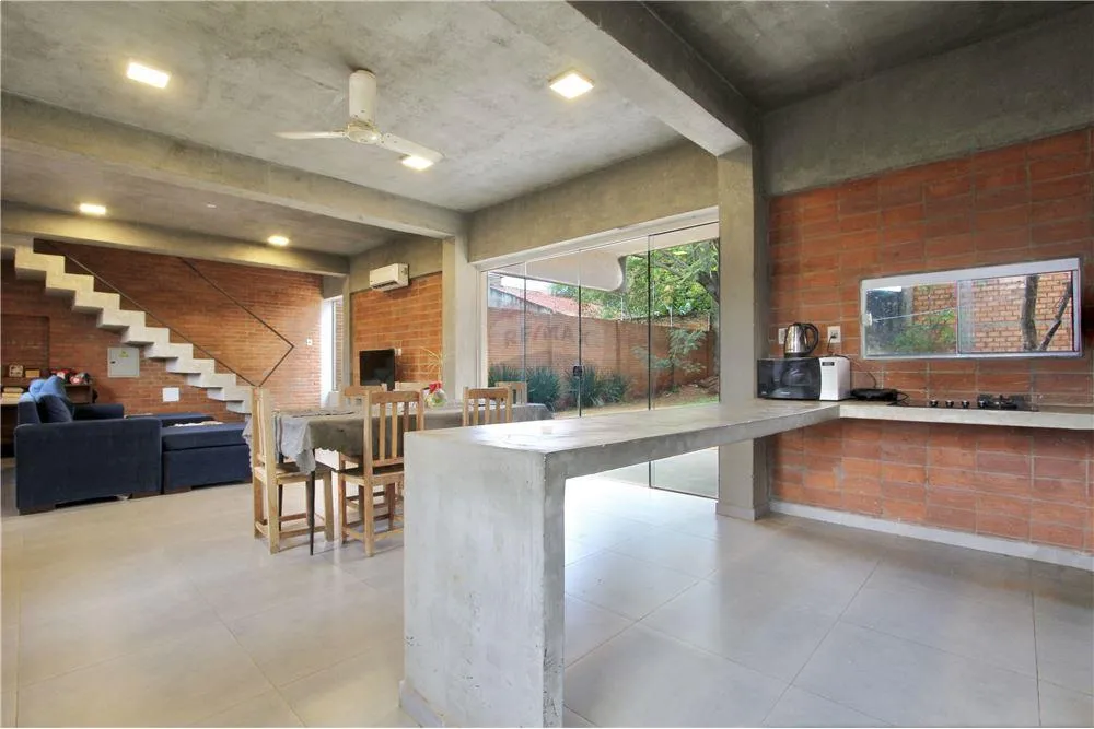 Gran Residencia a la Venta - Luque — foto 3