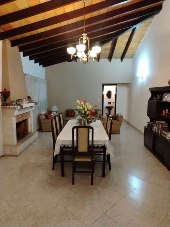 Oportunidad para inversión o vivienda en Barrio Mburicaó - Asunción — Foto 3