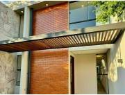 EN VENTA AMPLIO DÚPLEX A ESTRENAR EN LUQUE VILLA ADELA ZONA LOS JARDINES