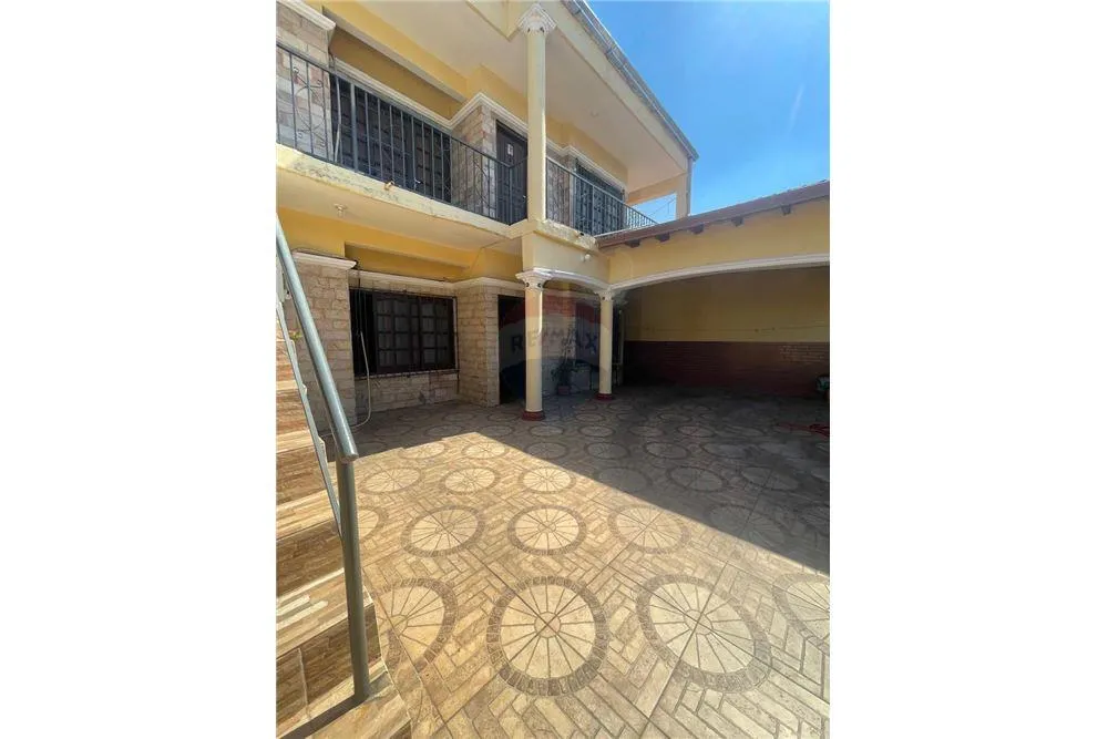 Vendo amplia casa con Déposito en San Lorenzo — foto 3
