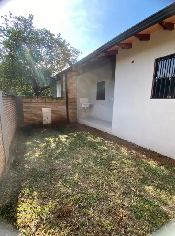 VENDO CASA A ESTRENAR EN ÑEMBY PA’I ÑU — foto 2
