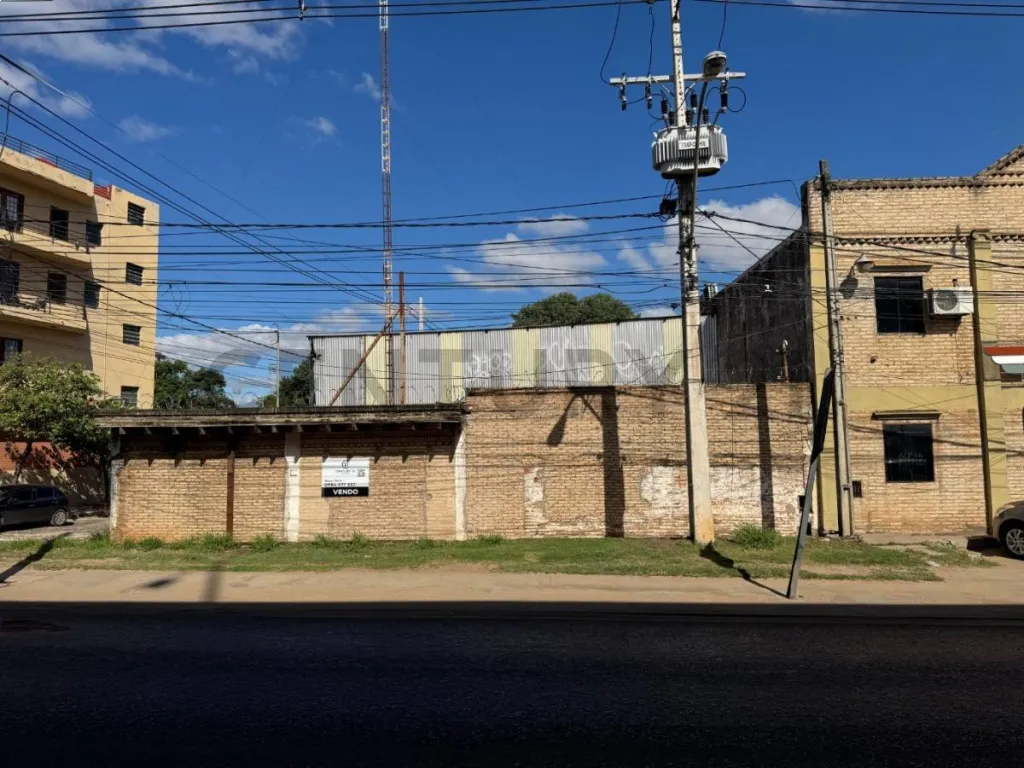 EN VENTA GRAN TERRENO SOBRE AVENIDA 1° PDTE — фото 3