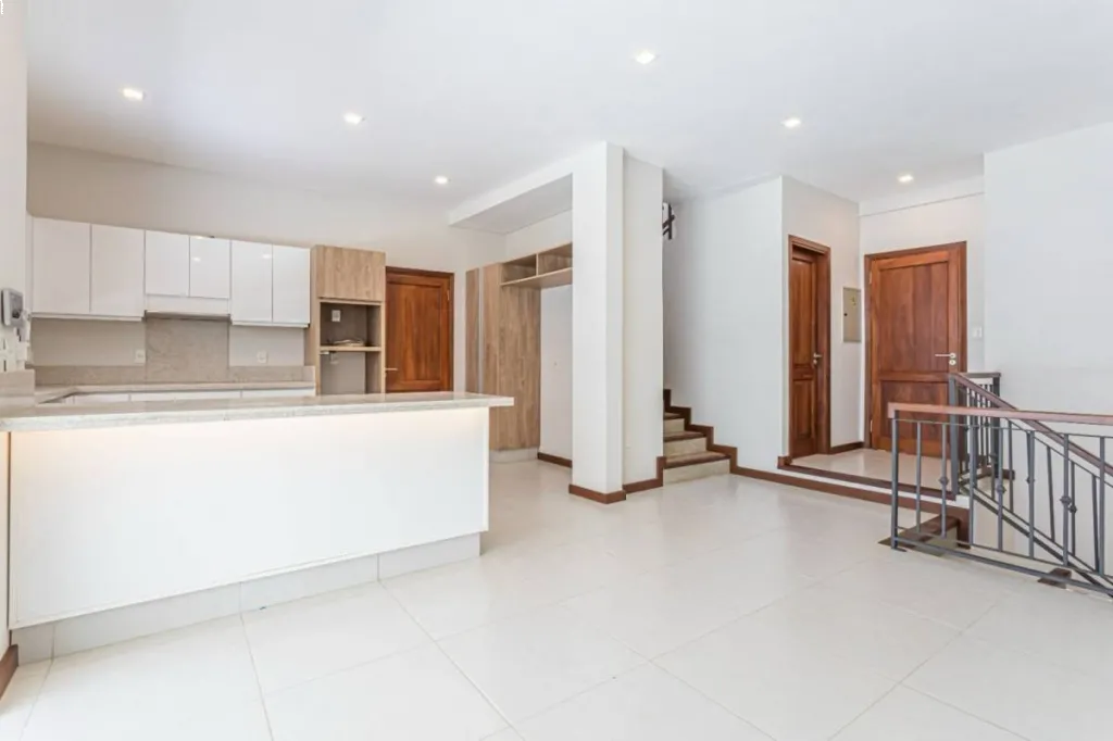 ALQUILO CASA A ESTRENAR EN MBURUCUYA — foto 2