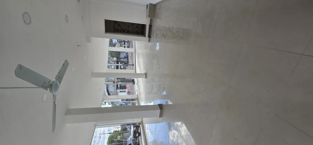 Mercado 4 Salon estrategico — foto 2