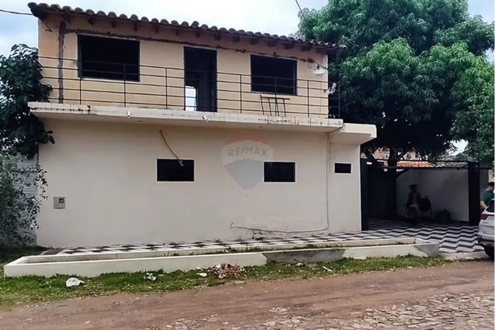 Casa-Venta-Mariscal Estigarribia esquina Pettirossi, Kennedy, Lambaré, Central — photo 2