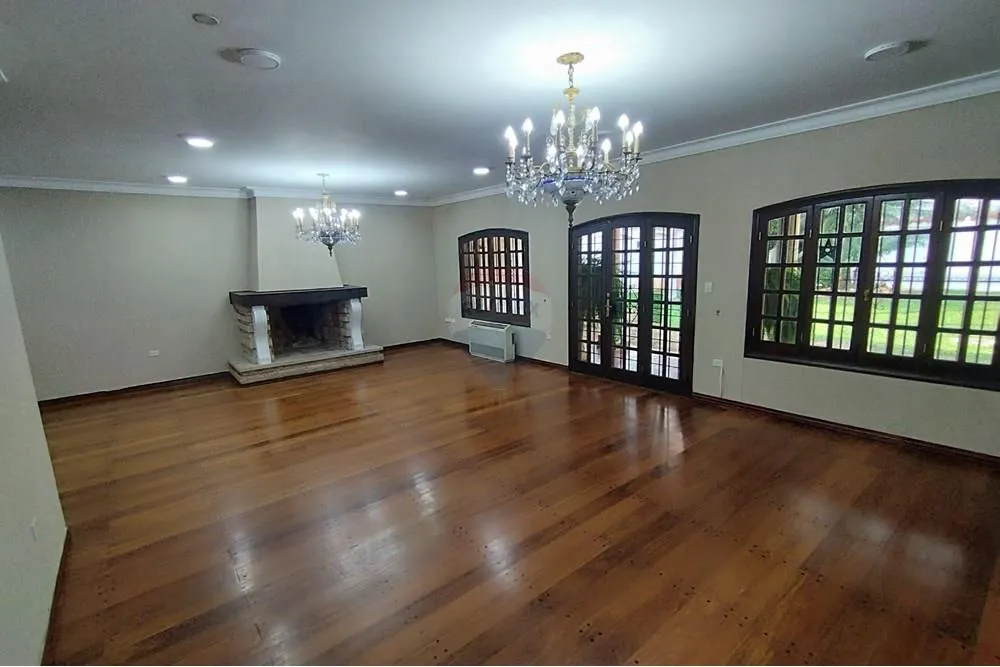 Vendo Hermosa Residencia sobre la calle Lillo — foto 3