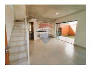 En Venta Dúplex en el Condominio Jardines de Loma Merlo