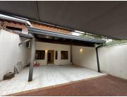 ALQUILER DE AMPLIA CASA PAREADA DE 3 DORMITORIOS - BARRIO HERRERA