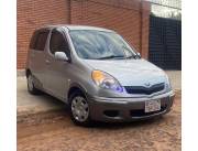 TOYOTA FUNCARGO 2003