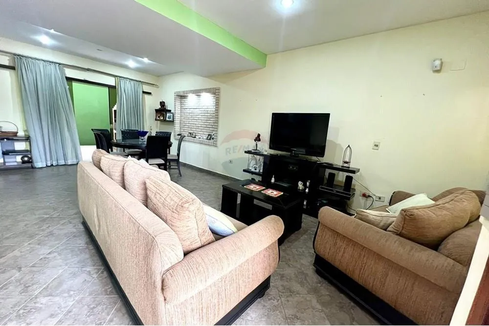 Vendo impecable Duplex amoblado en Lambare — фото 2