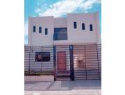 ALQUILO CASA EN LUQUE B° LAURELTY COD 5546