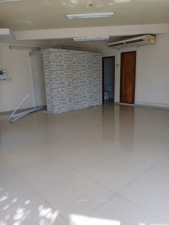 💥 ALQUILO SALÓN COMERCIAL En Ubicación Estrategica Asunción, Con DESC. en Aquiler! 🎁 — Foto 2
