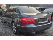 VENDO MERCEDES BENZ