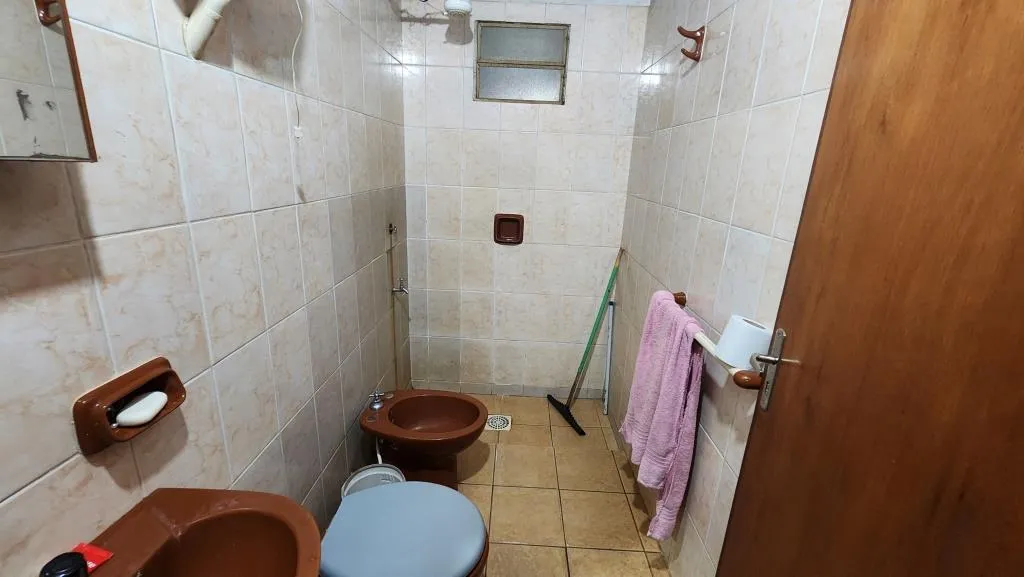 Vendo Casa de 200 m2 en el Barrio Laurelty, Zona Fortis - CLHO7088029 — foto 3