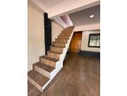 VENDO Casa Duplex en Lambare Barrio: Valle Apu'a