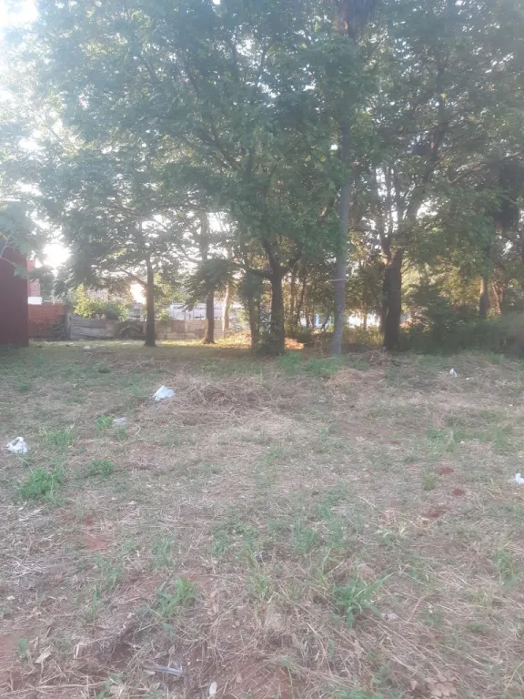 VENDO EN SAN LORENZO, Bº MITA Í, 2 LOTES: 1 DE 12 X 30 m, A 120 m DE ASFALTO AV. AMAMBAY. — foto 2
