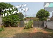 TERRENO DE 744 M2. BARRIO TEMBETARY. PARA DESARROLLO RESIDENCIAL