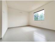 DUPLEX DE 2 PLANTAS A ESTRENAR – LUQUE