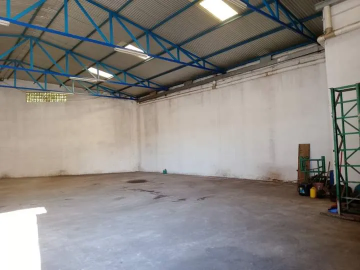 VILLA ELISA, VON POLESKI: 400 M2 + OFICINAS, IDEAL P LOGÍSTICA, DISTRIBUIDORAS, INDUSTRIA — фото 3
